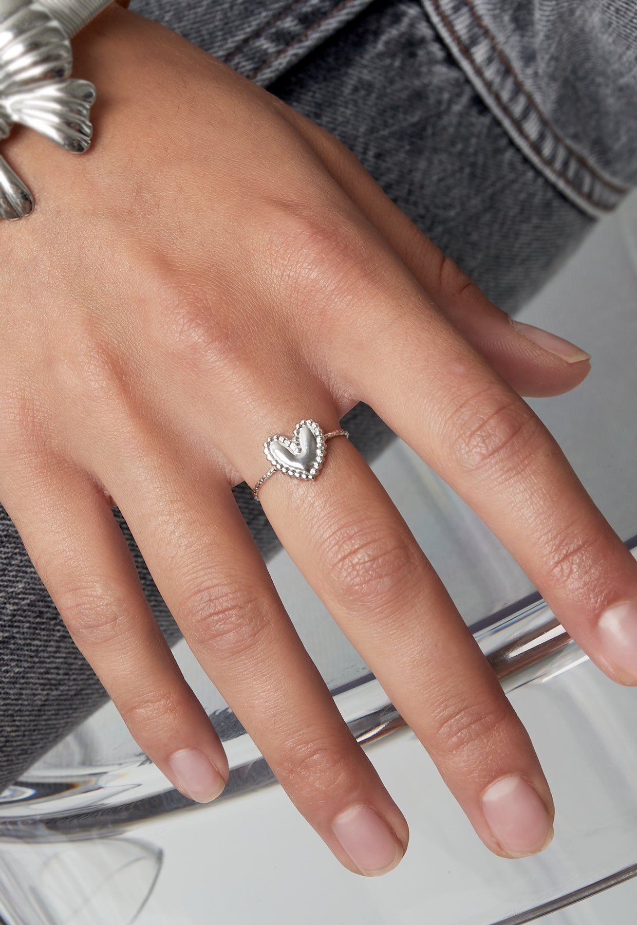 Ring lovely girl