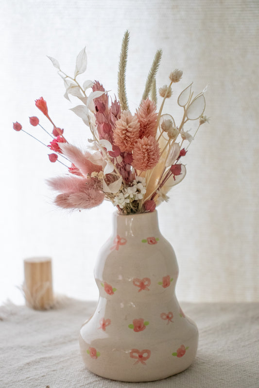 Uniek vaasje met droogbloemen